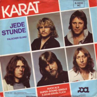 Jede Stunde